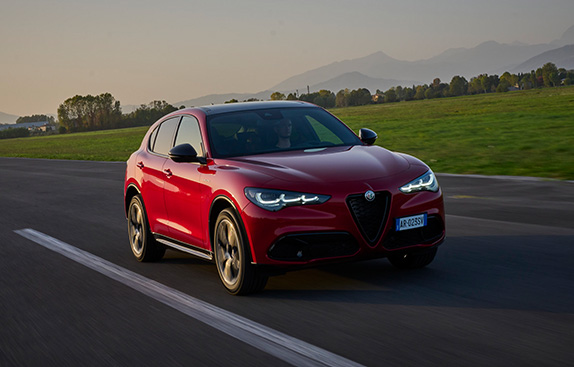 Alfa Romeo Stelvio: un SUV que aúna deportividad y elegancia